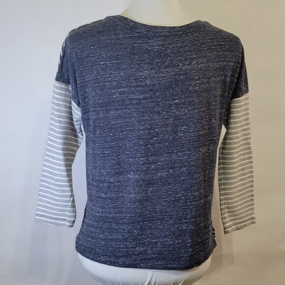 Old Navy blue gray striped 3/4 raglan sleeve t shirt XS - Picture 2 of 6